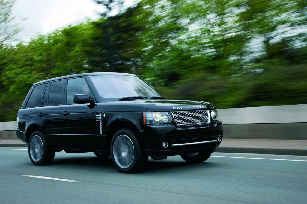 Das Range Rover Sondermodell „Autobiography Black“ basiert auf dem neuen 4,4-Liter TDV8-Turbodiesel und ist in Deutschland auf 40 Einheiten begrenzt. 