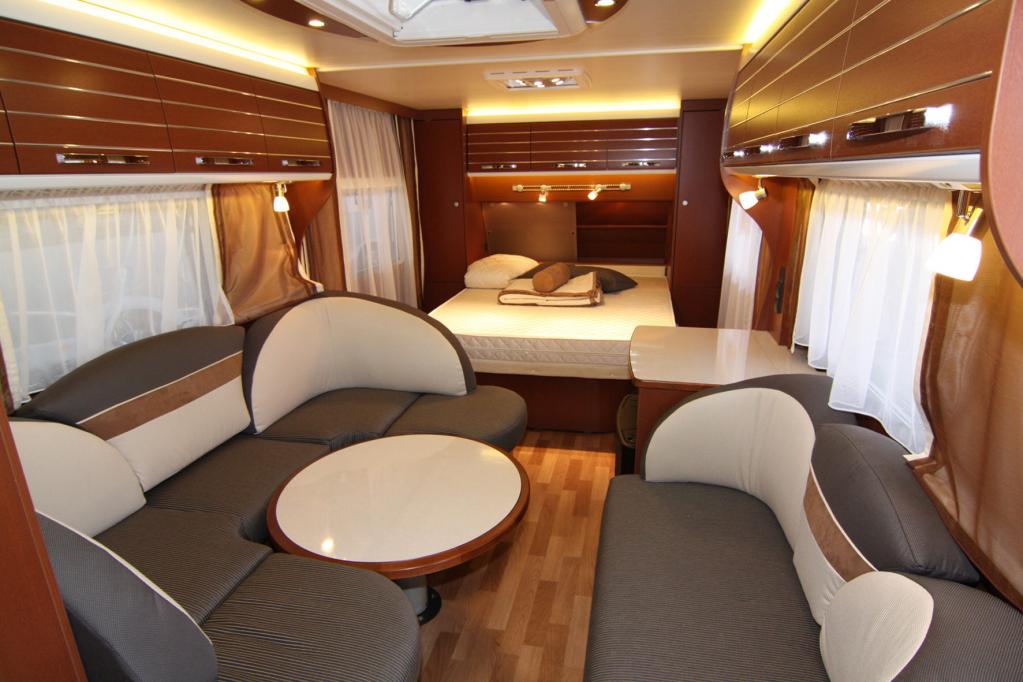 Dethelffs mit neuen kompakten Caravans 