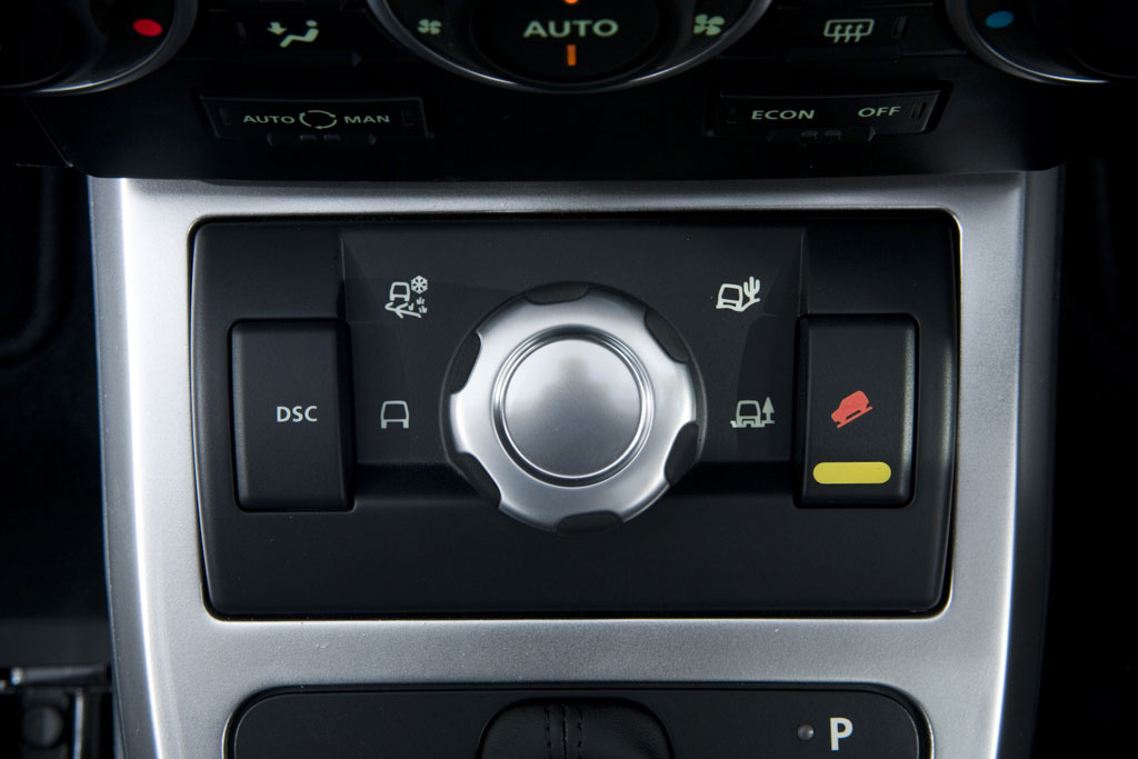 Die 2007 präsentierte zweite Auflage des Land Rover Freelander fährt in der Erfolgsspur. Nur drei Jahre nach der Markteinführung wurde jetzt der Freelander 2 mit der Produktionsnummer 200 000 gebaut.