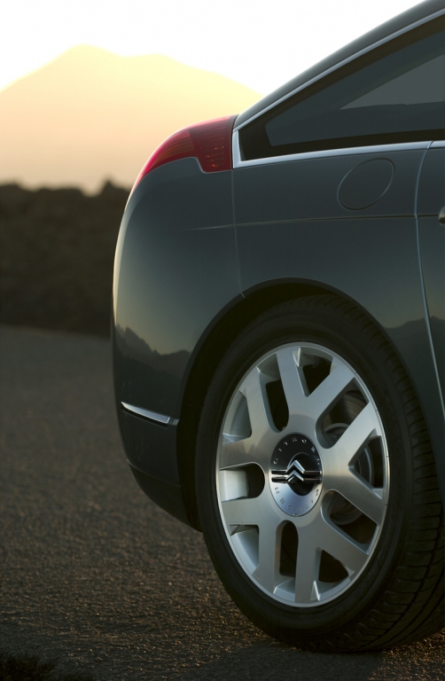 Fahrbericht Citroën C6: Einladung zum entspannten Reisen