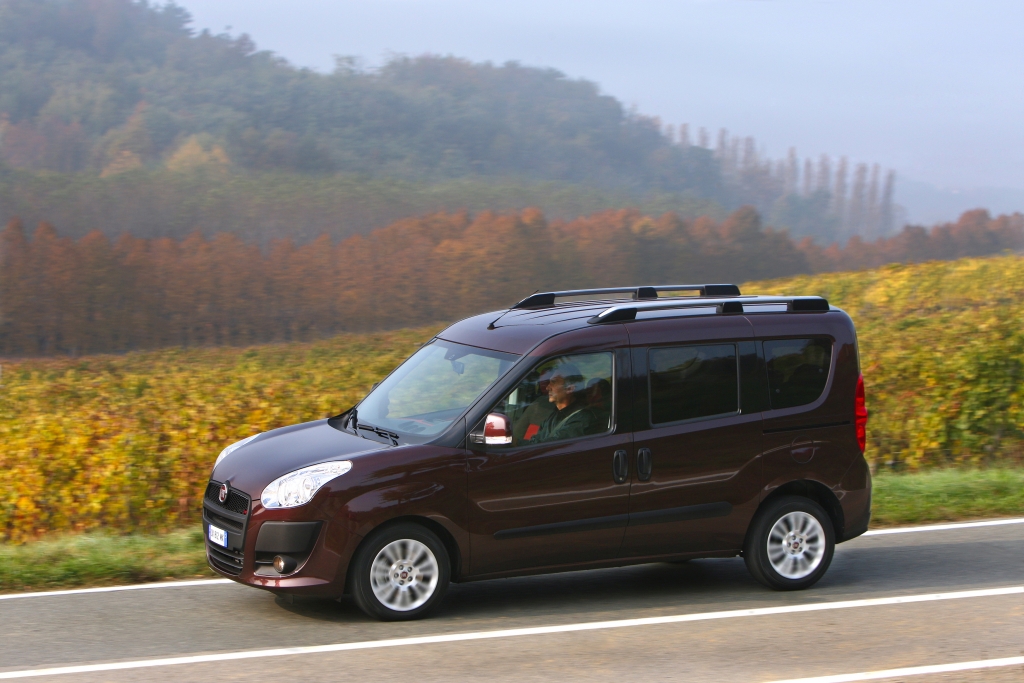 Fahrbericht Fiat Doblò Emotion 1.6 16V Multijet: Für fröhliche Freizeit
