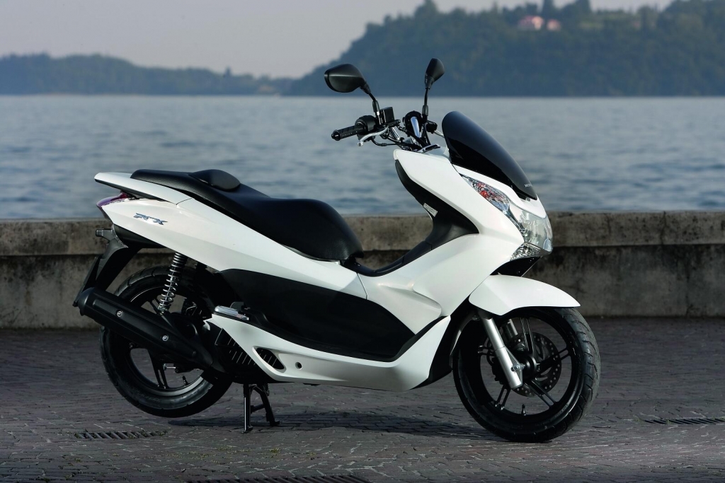 Fahrbericht Honda PCX 125: Optimierter Bestseller 