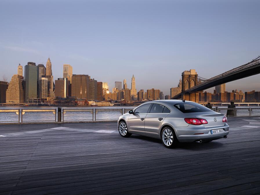 Fahrbericht VW Passat CC 1.8 TSI Sportline: Der Feine