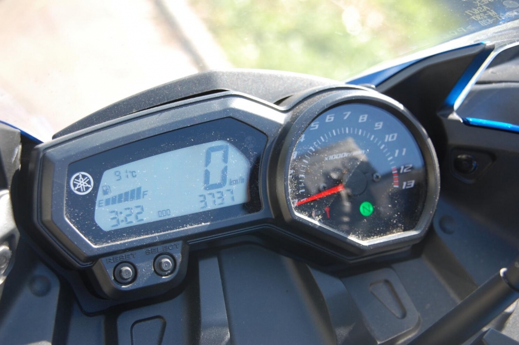 Fahrbericht Yamaha XJ6 Diversion F ABS: Kurvenspaß und Alltagsroutine