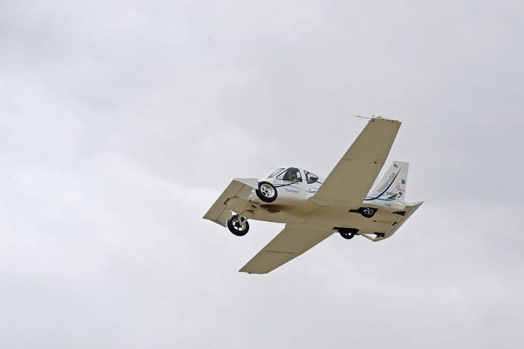 Fliegendes Auto geht in Serie 
