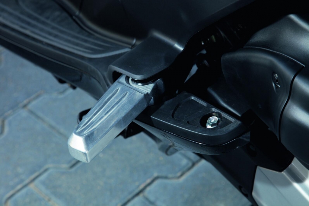Honda PCX: Erster Roller mit Leerlaufabschaltung erhältlich 