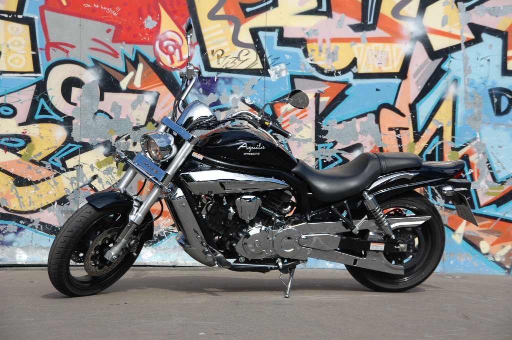 Hyosung Aquila GV 650i: Durchzugstarkes Harley-Schnäppchen