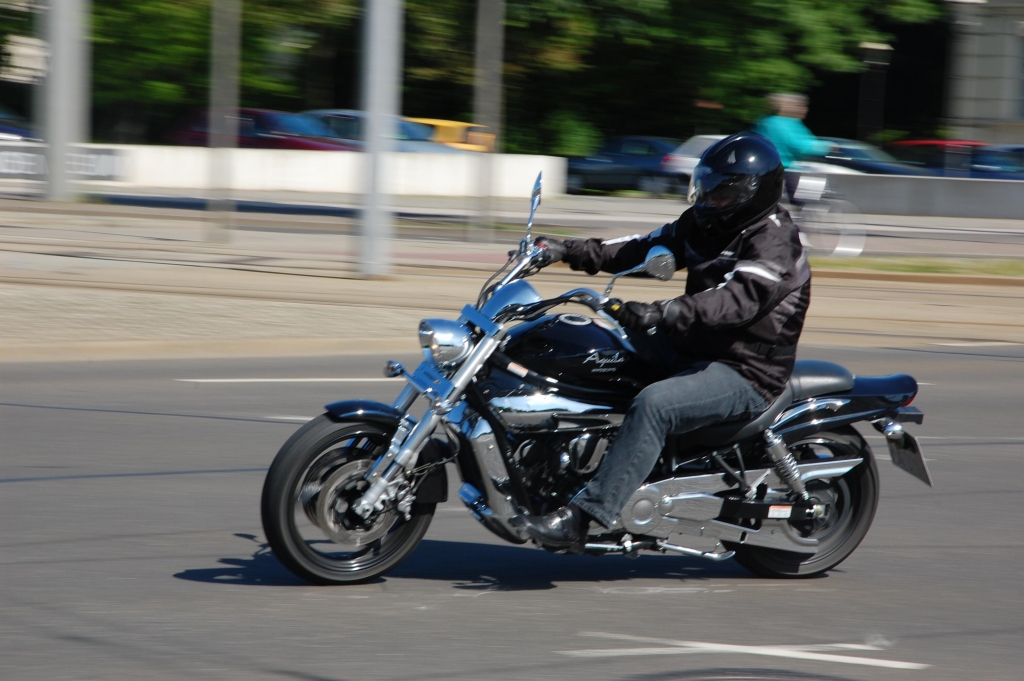 Hyosung Aquila GV 650i: Durchzugstarkes Harley-Schnäppchen