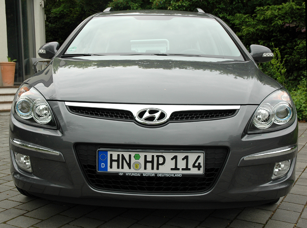 Hyundai i30cw: Frontansicht. 