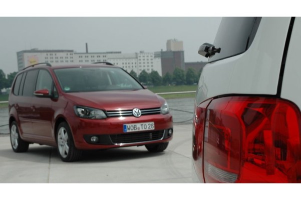 Kompakter Familien-Volkswagen: VW kündigt neuen Touran für Mitte August an