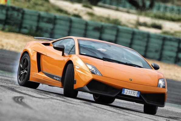 Lamborghini bei Leserwahl ganz vorn