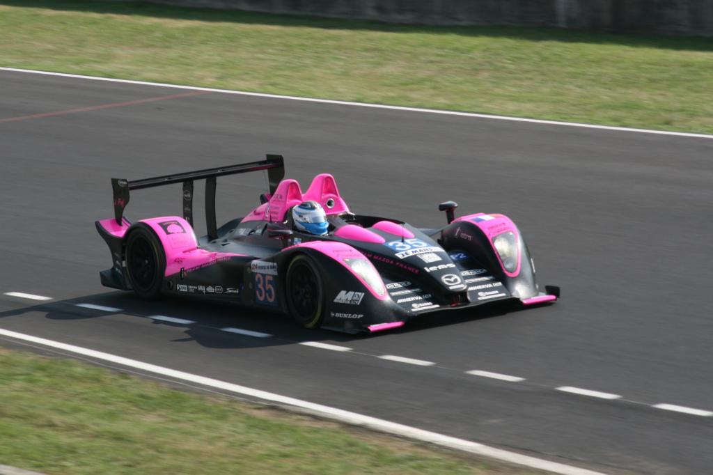 Le Mans 2010: Audi holt Dreifach-Sieg