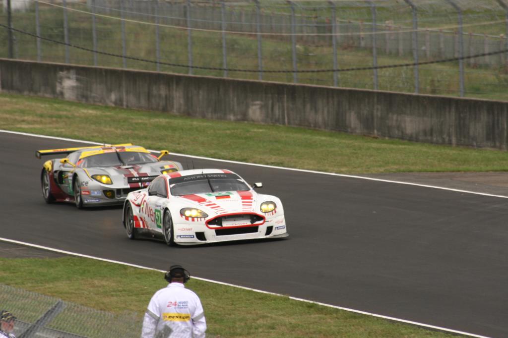Le Mans 2010: Audi holt Dreifach-Sieg