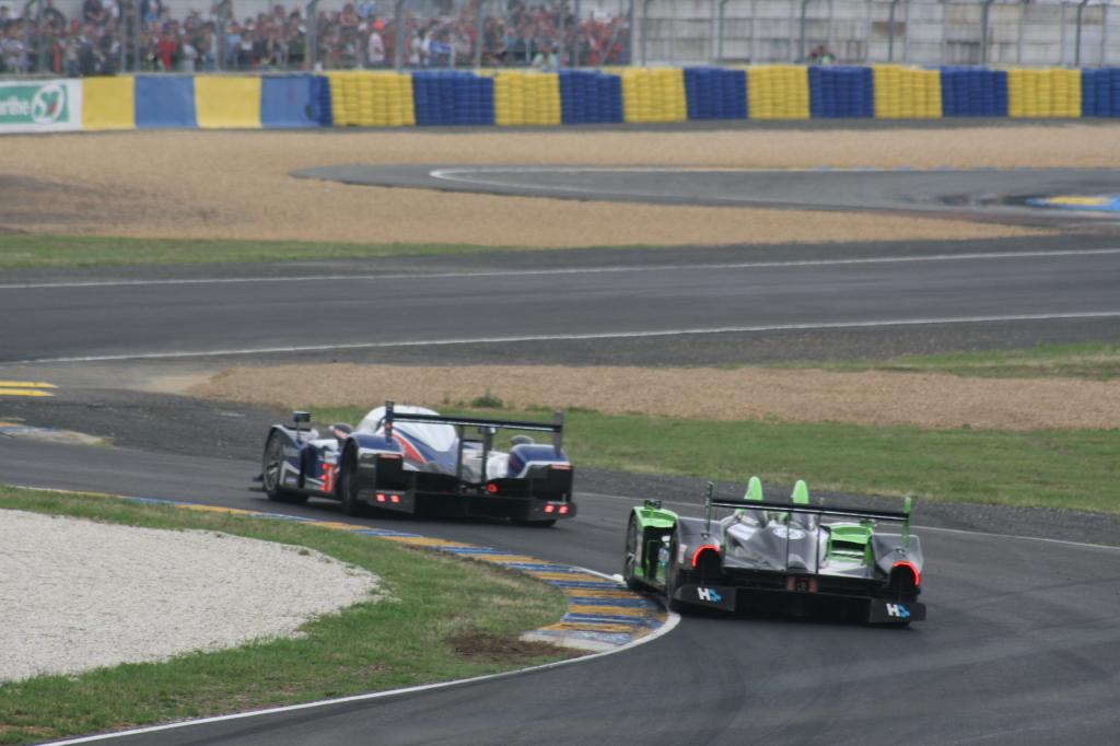 Le Mans 2010: Audi holt Dreifach-Sieg