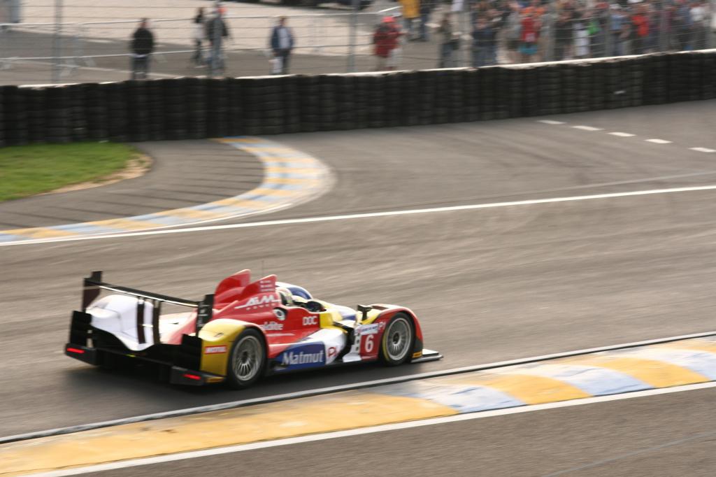 Le Mans 2010: Audi holt Dreifach-Sieg