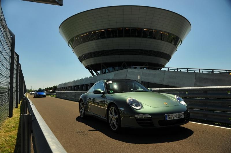 Lernen fürs Leben. Oder: Wie man einen Porsche richtig fährt.
