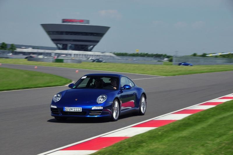Lernen fürs Leben. Oder: Wie man einen Porsche richtig fährt.
