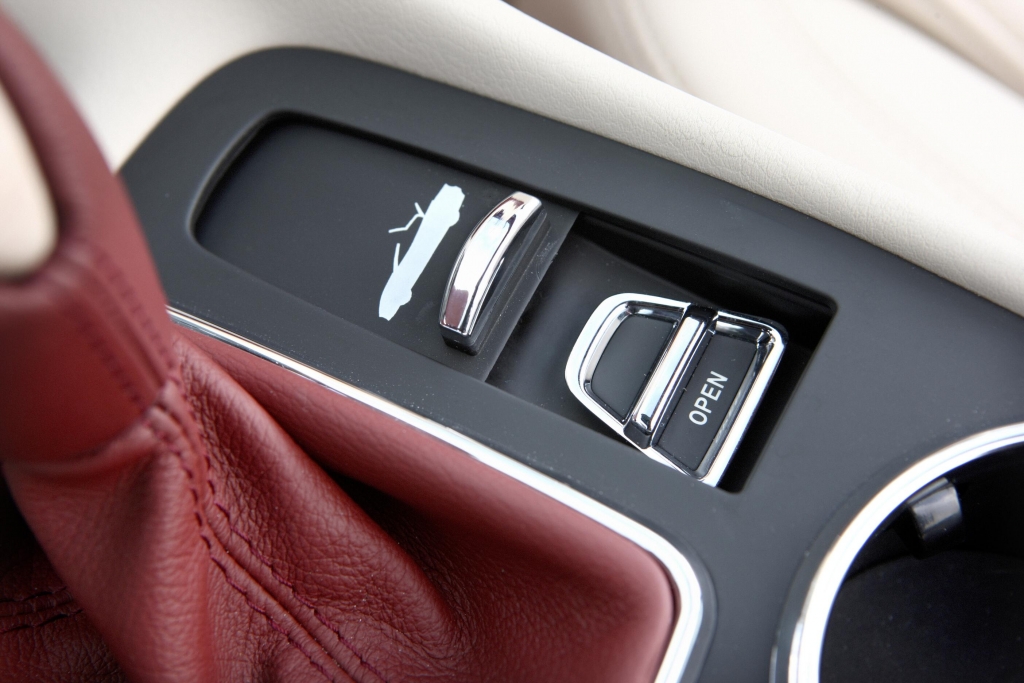 Maserati Gran Cabrio: Oben-ohne auf italienische Art 