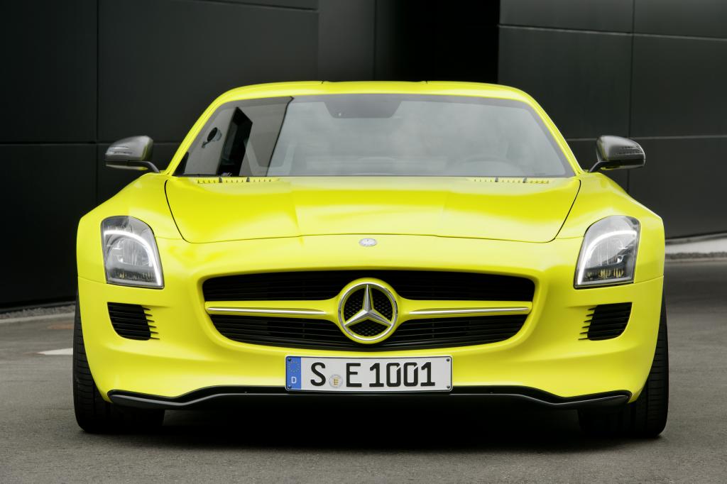 Mercedes-Benz SLS AMG E-Cell.