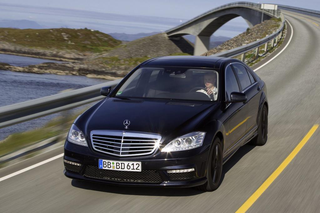 Mercedes S 63 AMG: Schwarzer Kater 