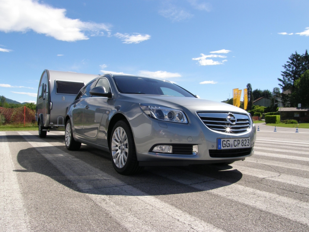 Opel Insignia Sports Tourer 2.0 CDTI 4x4: Diesel(n) auf allen Vieren