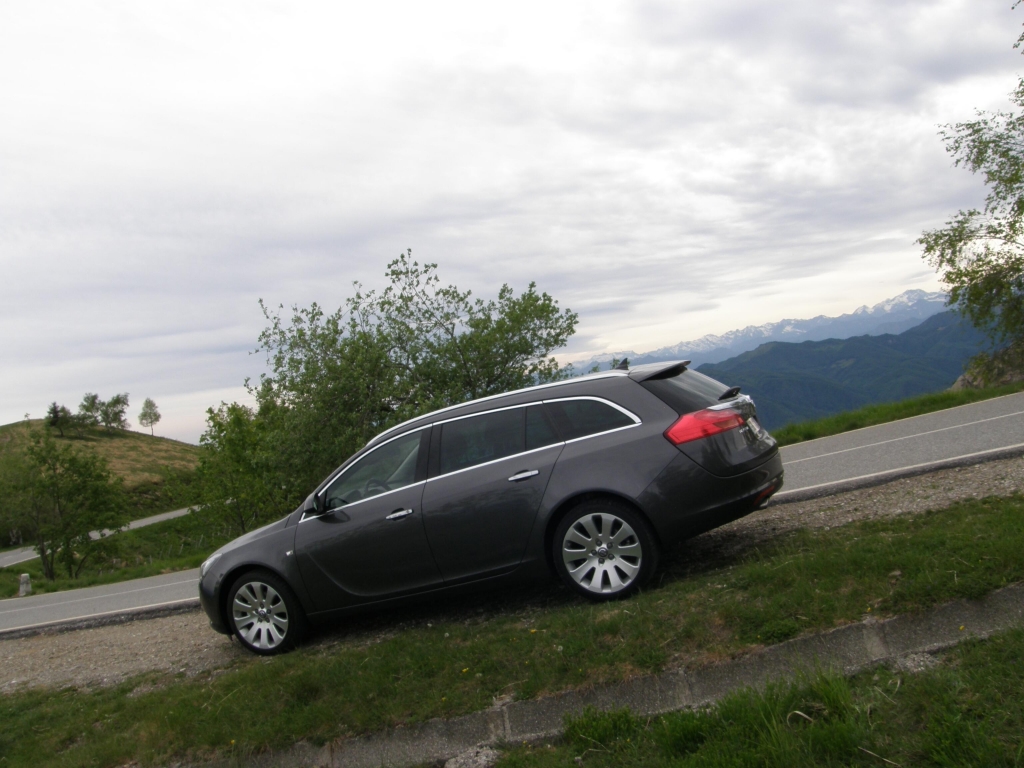 Opel Insignia Sports Tourer 2.0 CDTI 4x4: Diesel(n) auf allen Vieren