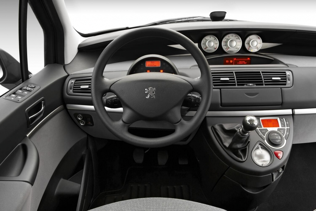 Peugeot 807 preiswerter und sauberer