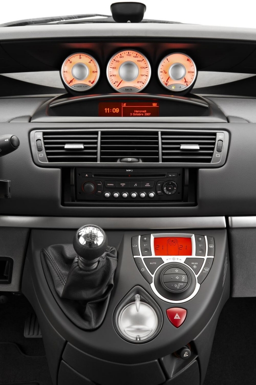Peugeot 807 preiswerter und sauberer