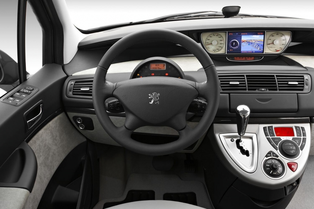 Peugeot 807 preiswerter und sauberer