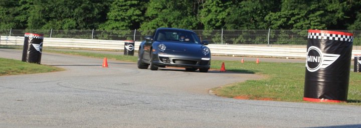 Porsche gewinnt mit 2 Sekunden!