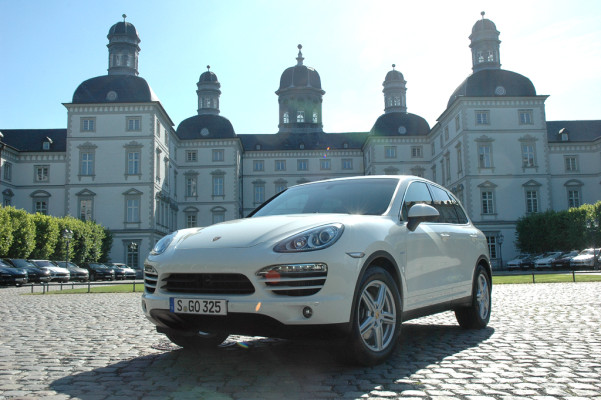 Porsches neue Cayenne-Sechszylinder: Benziner jetzt mit 300 PS, Diesel braucht zwei Liter weniger
