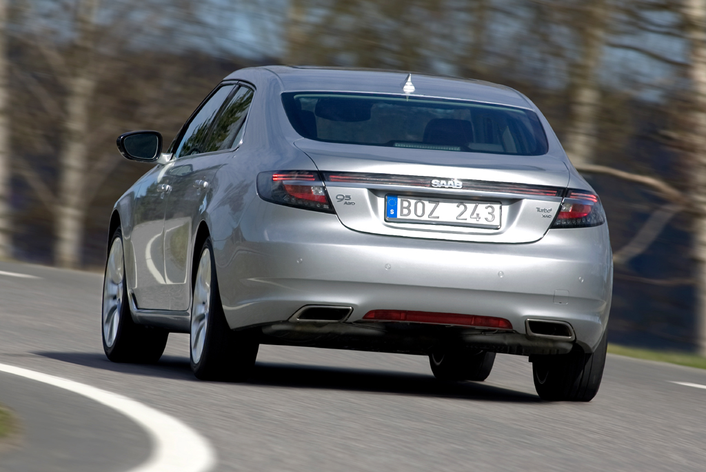 Saab 9-5: Heckansicht. 