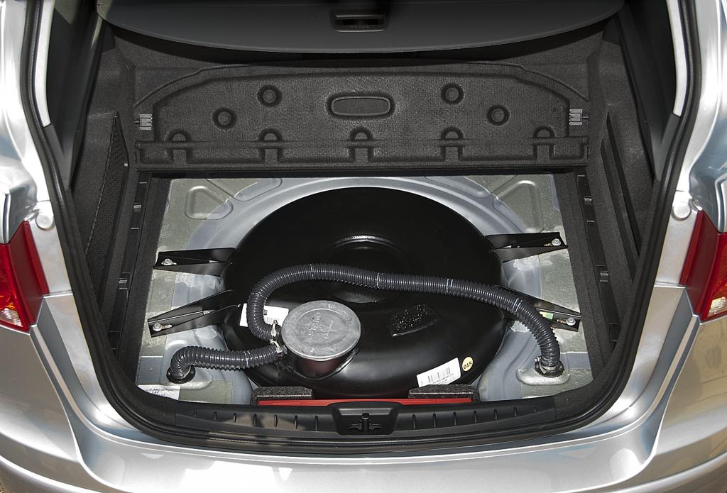 Seat Leon und Altea / Altea XL mit neuen Bifuel-Motoren.