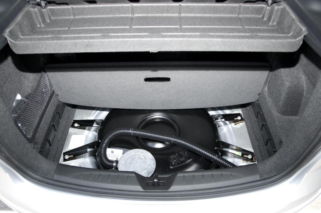 Seat Leon und Altea / Altea XL mit neuen Bifuel-Motoren.