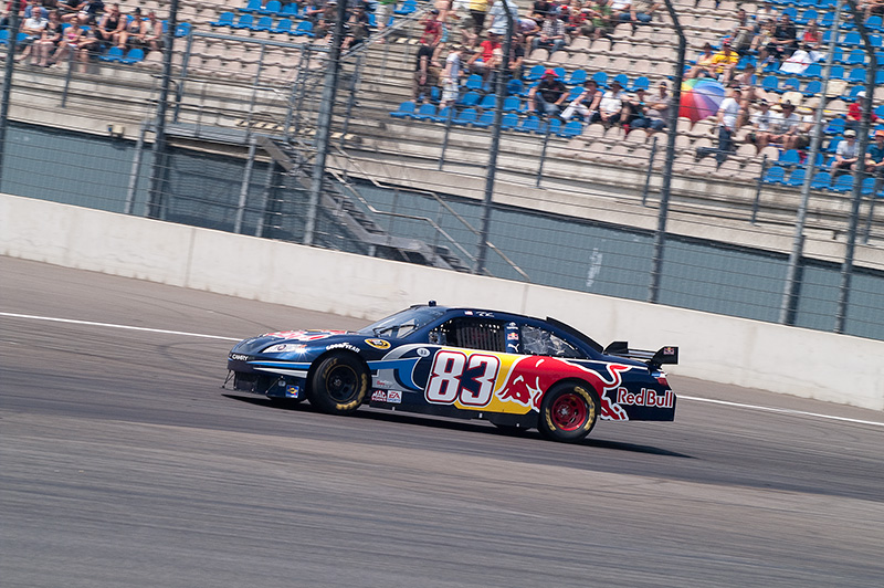Spengler siegt auf dem EuroSpeedway und baut Gesamtführung aus 