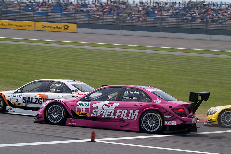 Spengler siegt auf dem EuroSpeedway und baut Gesamtführung aus 