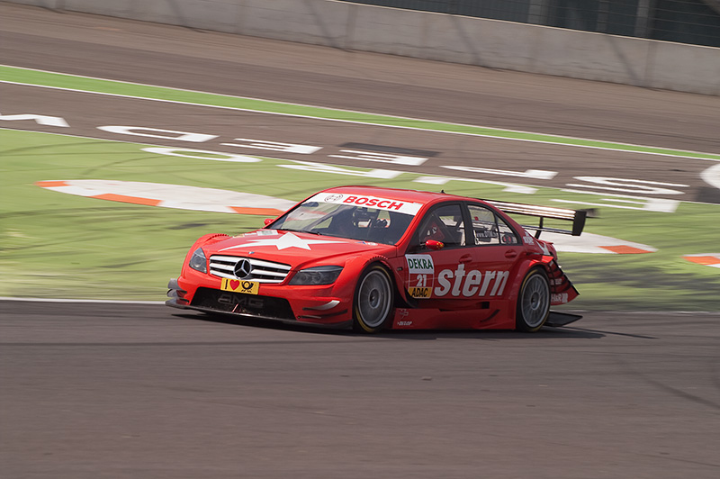 Spengler siegt auf dem EuroSpeedway und baut Gesamtführung aus 