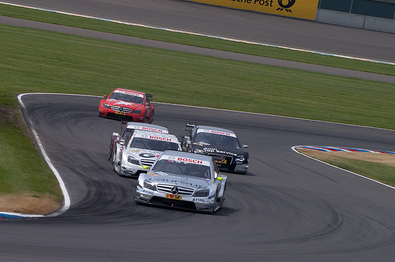 Spengler siegt auf dem EuroSpeedway und baut Gesamtführung aus 