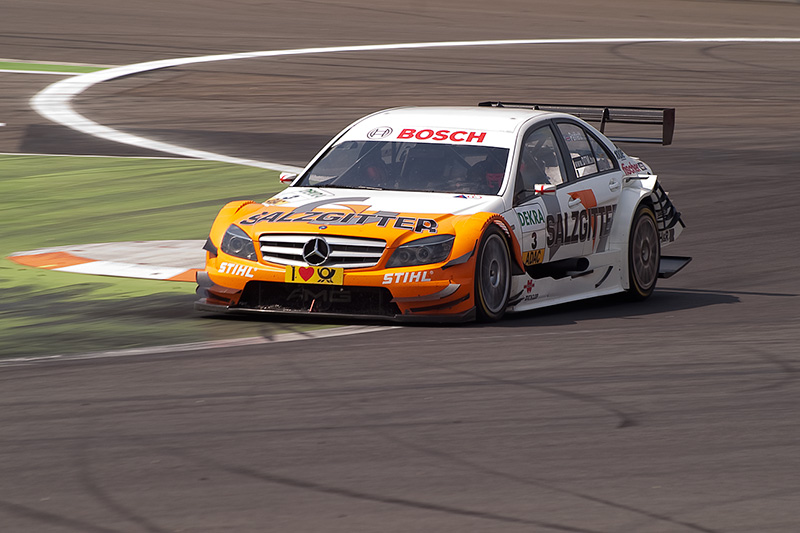 Spengler siegt auf dem EuroSpeedway und baut Gesamtführung aus 