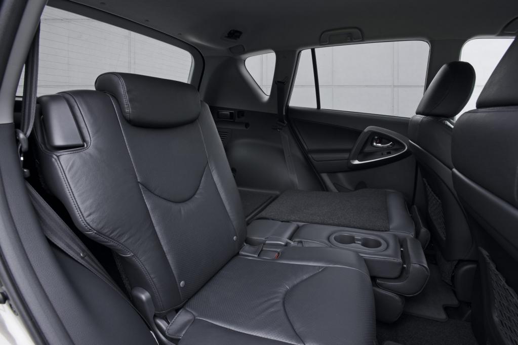 Toyota RAV4: Veteran der SUV-Bewegung mit neuer Front 