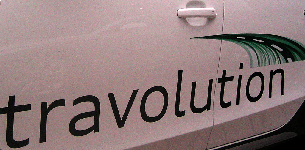 Travolution steht für ein zunächst am Audi-Stammsitz Ingolstadt erprobtes Gemeinschaftsprojekt für intelligentes Verkehrsmanagement.