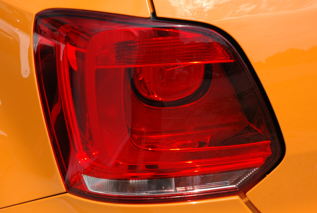 VW CrossPolo: Große Leuchteinheit hinten.