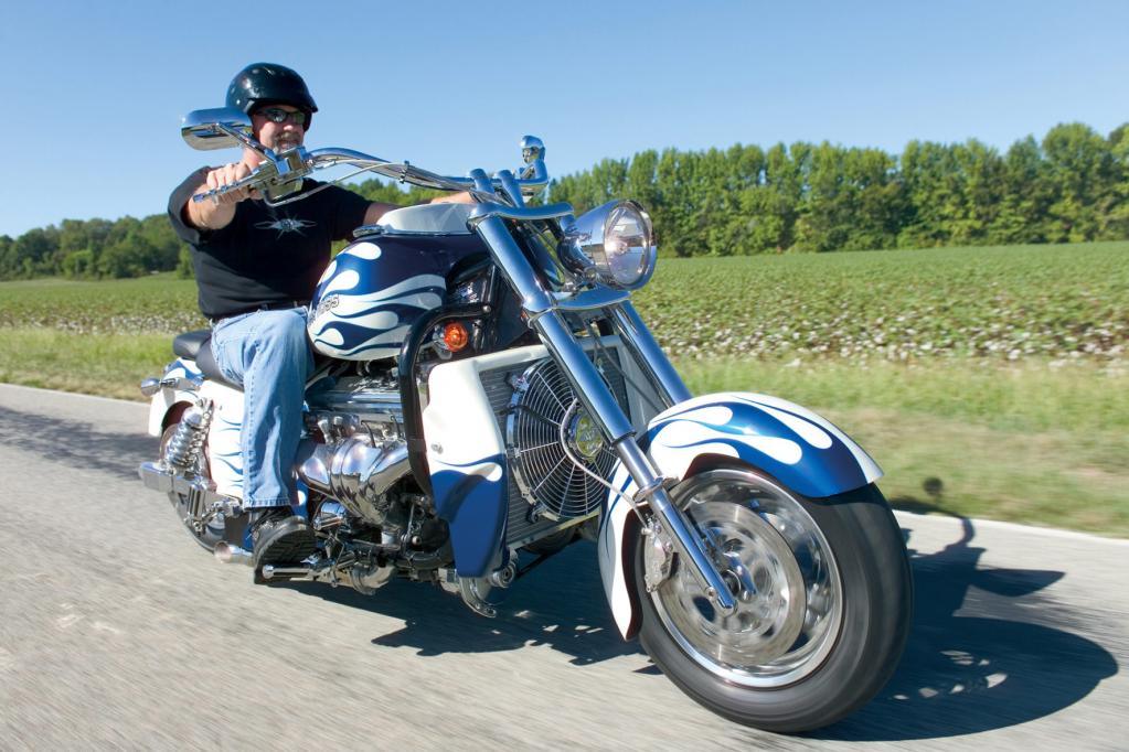 Voll auf die Acht: Boss Hoss feiert 20-jähriges Jubiläum 