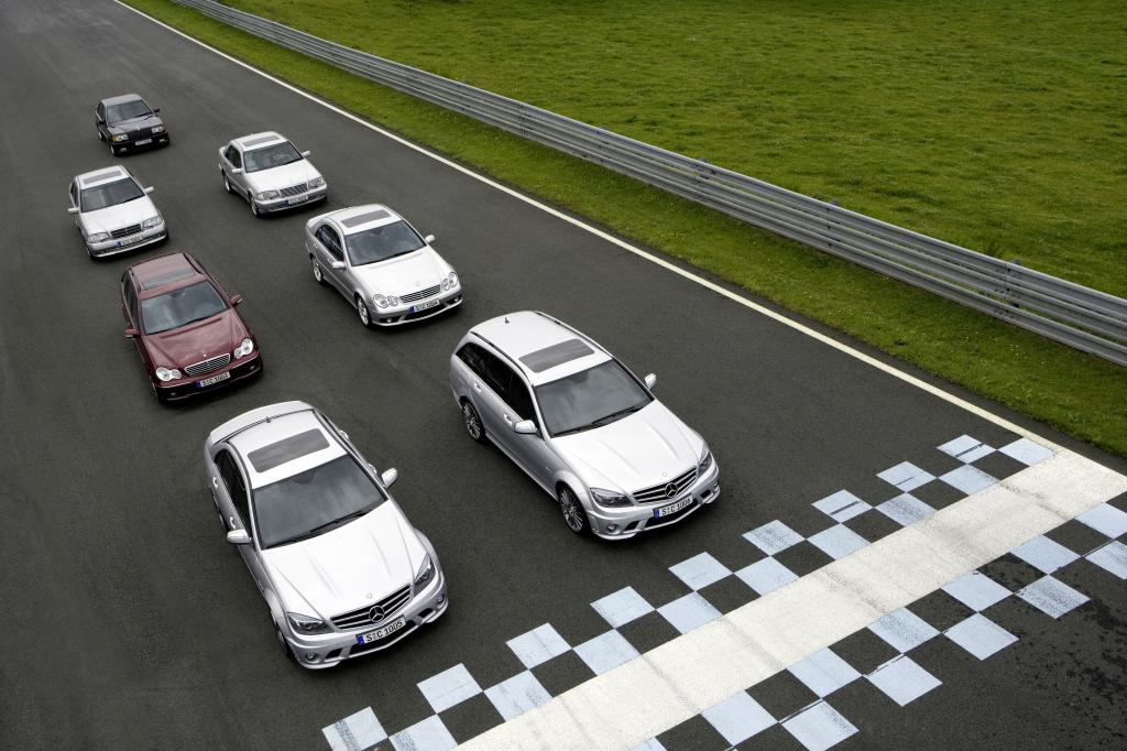 AMG-Historie: sechs AMG-Modelle am Start in Le Castellet.