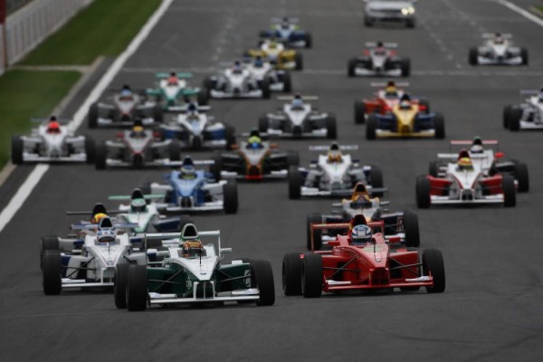 BMW Motorsport plant  ''Formel BMW Talent Cup''