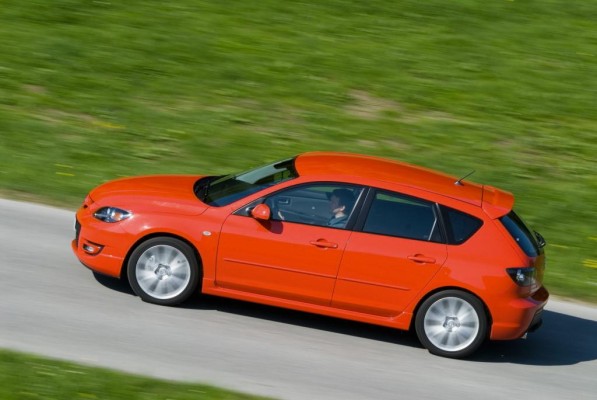 BMW und Mazda droht Rückruf in den USA 