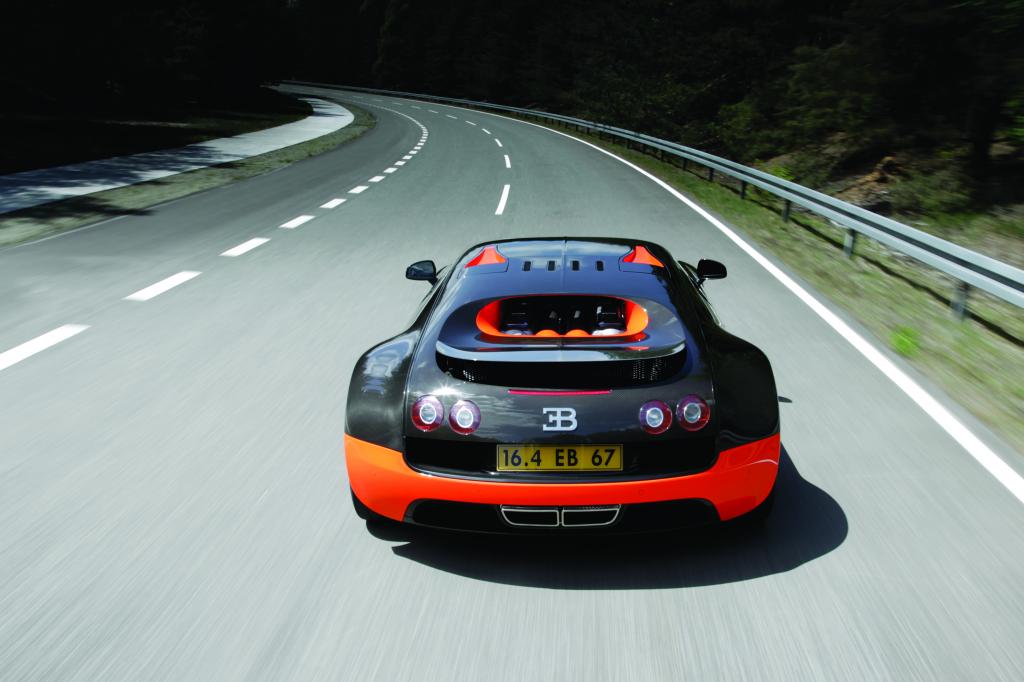 Bugatti Veyron Super Sport.