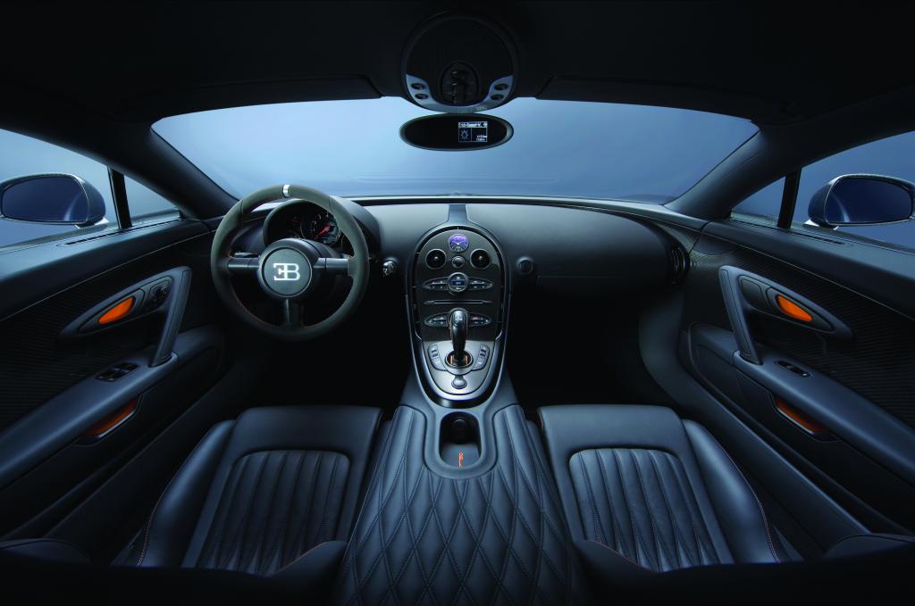 Bugatti Veyron Super Sport.