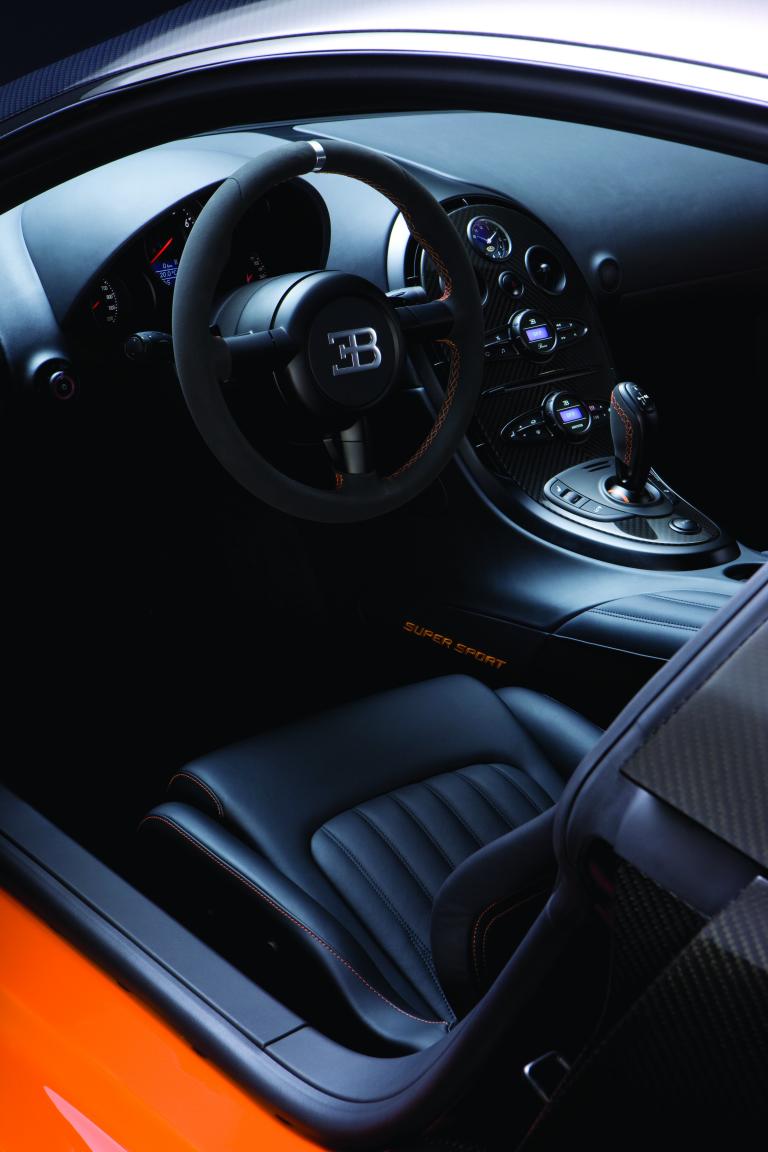 Bugatti Veyron Super Sport.