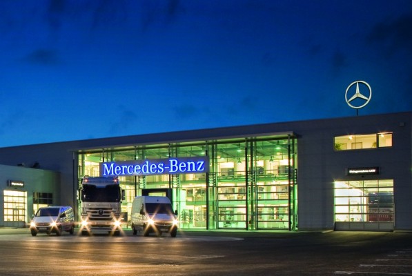 Daimler ist auf dem ersten Platz der Beliebtheitsskala der deutschen Unternehmen